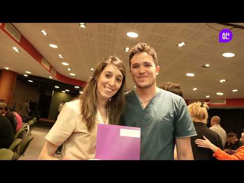 El Gobierno provincial adjudicó lotes a más de 700 familias puntanas El Gobierno provincial adjudicó lotes a más de 700 familias puntanas