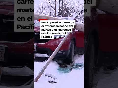 Carreteras heladas por #tormentas invernales causan múltiples accidentes en el noreste de EE.UU. Carreteras heladas por #tormentas invernales causan múltiples accidentes en el noreste de EE.UU.