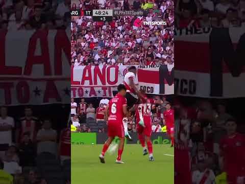¿Fue penal? #River pidió la pena máxima por mano en el área ante #ArgentinosJuniors