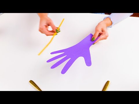 ¡Oh, no! ¡No metas tus uñas en los fideos! 🤦♀️ #shorts ¡Oh, no! ¡No metas tus uñas en los fideos! 🤦♀️ #shorts