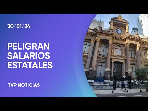 Una normativa del Banco Central retrasa el pago de salarios a estatales Una normativa del Banco Central retrasa el pago de salarios a estatales