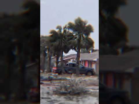Varias casas en Florida reducidas a escombros tras el paso de varios tornados Varias casas en Florida reducidas a escombros tras el paso de varios tornados