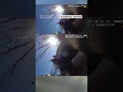 Video capta rescate de un niño atrapado en estanque congelado #niños #rescate Video capta rescate de un niño atrapado en estanque congelado #niños #rescate