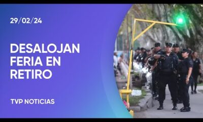 Desalojan una feria informal en el barrio porteÃ±o de Retiro