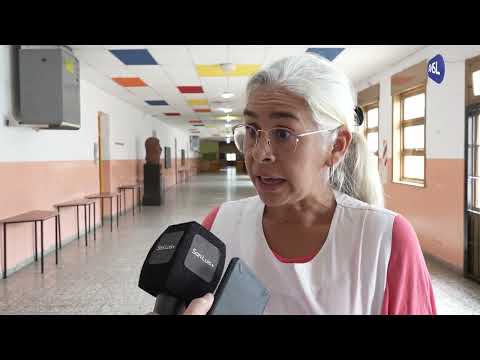 Directora Vanina Britos, Escuela N⁰172 Misiones