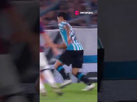 La asistencia de #JuanferQuintero en #Racing vs. #SanLorenzo 🔝