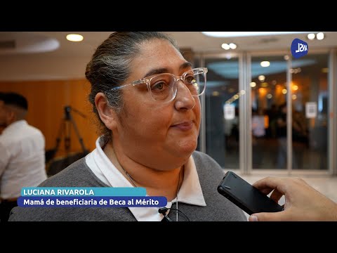 Luciana Rivarola, mamá de una beneficiaria de la Beca al Mérito