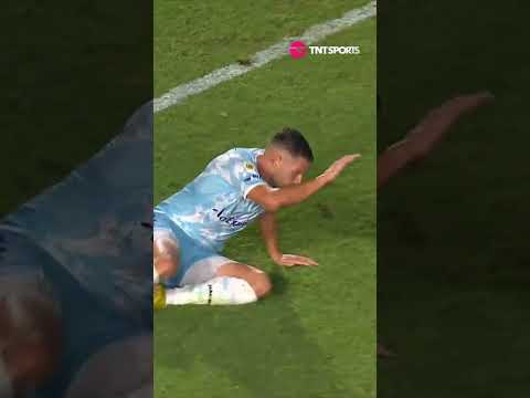 MILAGROSA SALVADA de #ENZOPÉREZ en el final del partido entre #Estudiantes y #Racing 🔝 MILAGROSA SALVADA de #ENZOPÉREZ en el final del partido entre #Estudiantes y #Racing 🔝