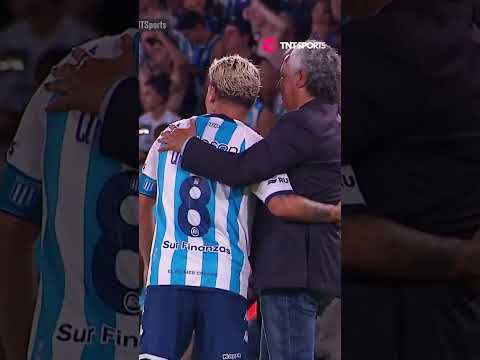 ¡Sonríe el fútbol! El saludo de Pipo Gorosito y #JuanferQuintero 🤝 ¡Sonríe el fútbol! El saludo de Pipo Gorosito y #JuanferQuintero 🤝