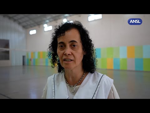 Bibiana Bertero, directora del Colegio N° 24 de Buena Esperanza Bibiana Bertero, directora del Colegio N° 24 de Buena Esperanza