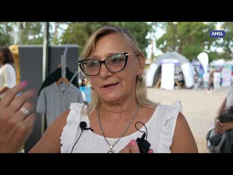 Cristina Fernández, taller de costura del Ministerio de Desarrollo Humano Cristina Fernández, taller de costura del Ministerio de Desarrollo Humano