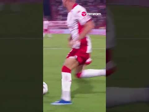 LE JUGÓ UNA MALA PASADA 😅 El pifie de Pablo Solari