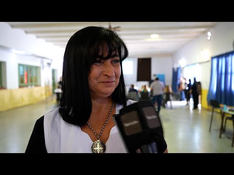 Susana Ferrerira, directora de la Escuela Nº 45 de Arizona Susana Ferrerira, directora de la Escuela Nº 45 de Arizona