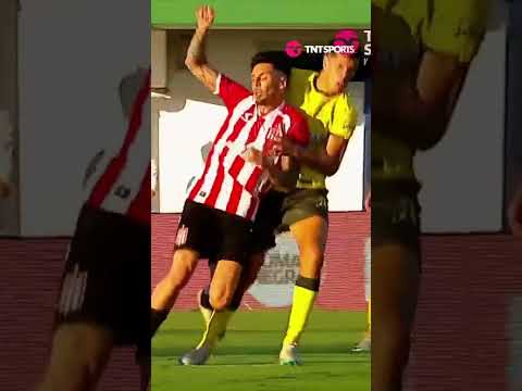 TUKI 💥 José Sosa le tiró una patadita a Julián López y Penel advirtió a los dos