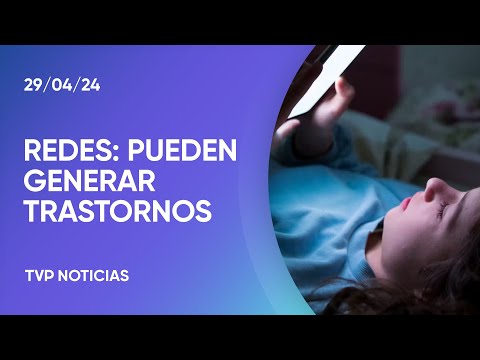 Adicción a las redes sociales en la adolescencia Adicción a las redes sociales en la adolescencia