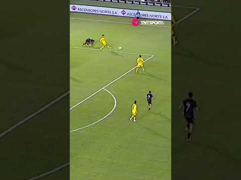 Â¡SE PUSO NERVIOSO! Marcos Rojo y una clase de cÃ³mo salir jugando en el Ã¡rea de #Boca ððµð¡