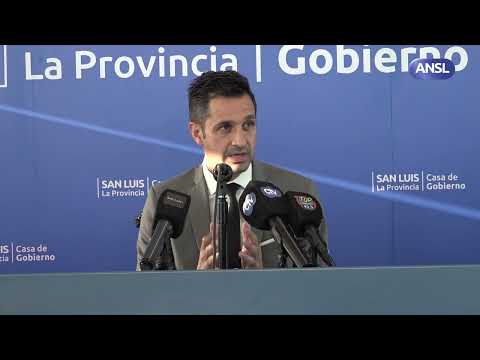 (Asueto) Juan Manuel Rigau, ministro de Turismo y Cultura
