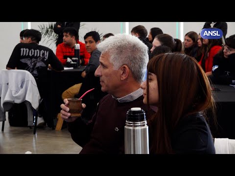 Claudio Poggi, Gobernador de San Luis, Centro de Estudiantes