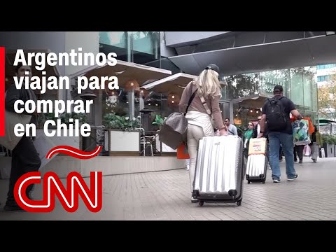 Decenas de turistas argentinos viajan de compras a Chile: “Está todo más barato que en Argentina” Decenas de turistas argentinos viajan de compras a Chile: “Está todo más barato que en Argentina”