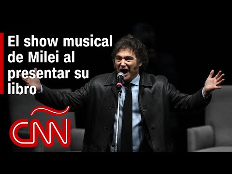 Javier Milei da un show cantando al presentar su libro en Argentina