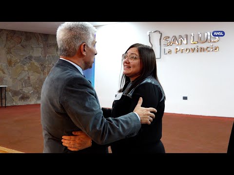 Lilia Magallanez, beneficiaria de Escriturá tu casa Lilia Magallanez, beneficiaria de Escriturá tu casa