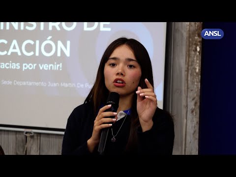 Mercedes Vallejo, Presidenta del consejo estudiantil