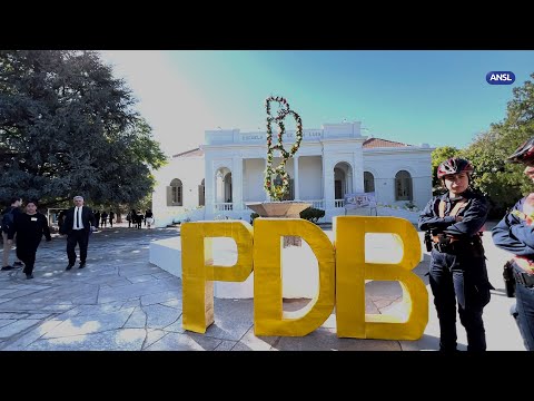 Román Giménez, director de la Escuela Paula Domínguez Bazán