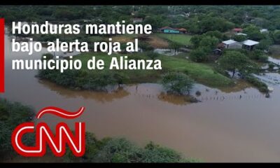 Honduras mantiene bajo alerta roja al municipio de Alianza tras desbordamiento de ríos