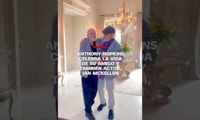 Ian McKellen celebra su recuperación bailando con Anthony Hopkins