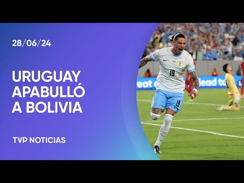 Uruguay goleó a Bolivia 5-0 Uruguay goleó a Bolivia 5-0