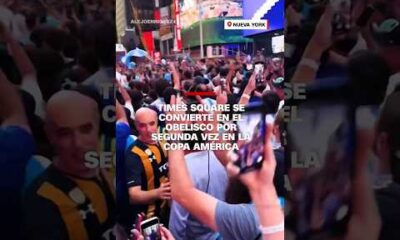 Argentinos vuelven a llenar Times Square antes del partido contra Canadá