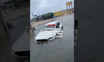 Autopistas completamente inundadas por #Beryl en Texas