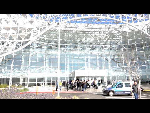 Claudio Poggi inauguró el servicio de Nefrología del Hospital Central Claudio Poggi inauguró el servicio de Nefrología del Hospital Central