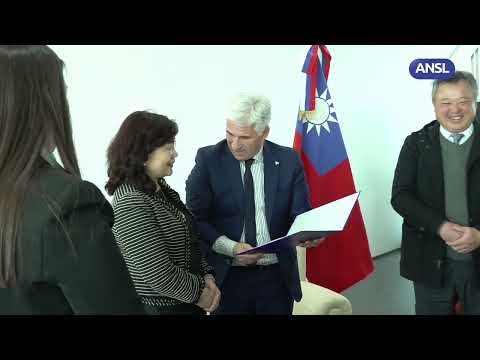 Florencia Miao-Hung Hsie Florencia Miao-Hung Hsie