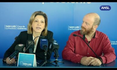 Karina Giordani, Directora de Gestión Cultural e Identidad y Leonardo Oliveri, organizador de ”Al p