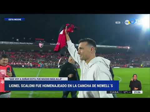 Scaloni fue homenajeado en el Coloso de Newell’s