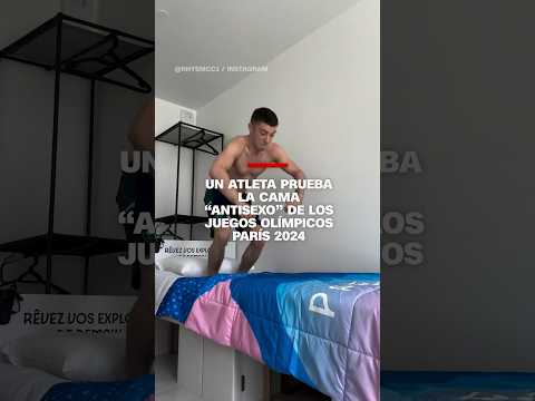 Un atleta prueba la cama “antisexo” de los Juegos Olímpicos #Paris2024 Un atleta prueba la cama “antisexo” de los Juegos Olímpicos #Paris2024