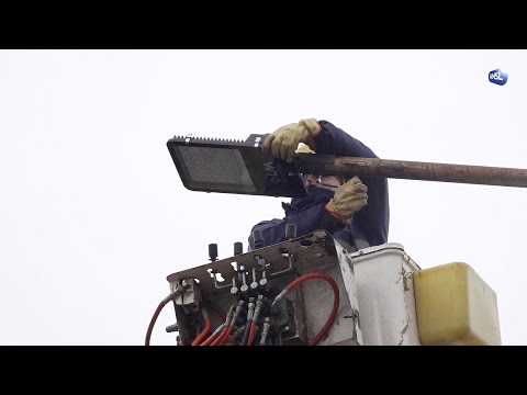 Claudio Poggi en acto de luminarias en barrios de la zona sur de San Luis Claudio Poggi en acto de luminarias en barrios de la zona sur de San Luis