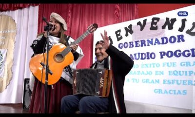 Claudio Poggi en escuela de Zanjitas