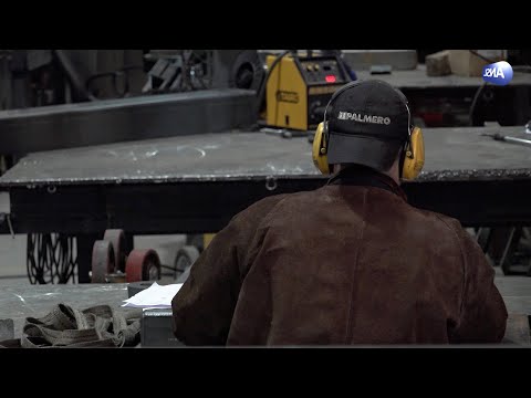 Claudio Poggi visita la empresa Palmero