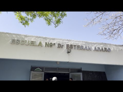 Gustavo Rosales, Director del Establecimiento educativo nº 9 ‘Dr Esteban Adaro Gustavo Rosales, Director del Establecimiento educativo nº 9 ‘Dr Esteban Adaro