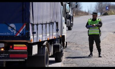 Operativo de gendarmería en el peaje de La Cumbre