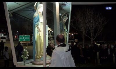 Poggi participó de la entronización de la Virgen de la Medalla Milagrosa en la rotonda de ingreso a