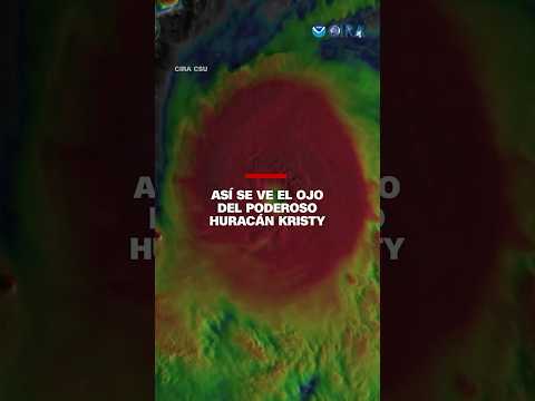Así se ve el ojo del poderoso huracán Kristy