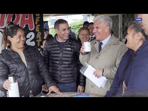 Claudio Poggi en el barrio Eva Perón Claudio Poggi en el barrio Eva Perón