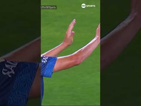 LEY DEL EX Y GOL CON EL PECHO â½ðµ