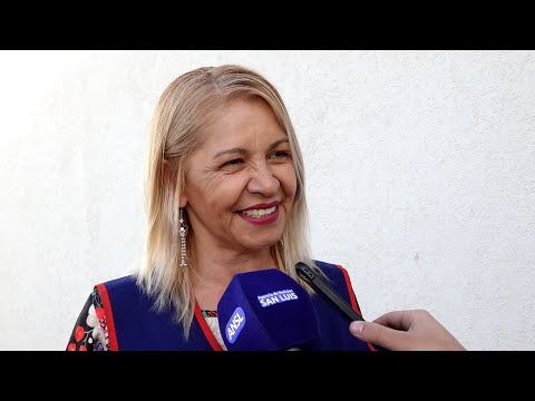 Claudia Martínez, directora de la escuela n°446 Claudia Martínez, directora de la escuela n°446