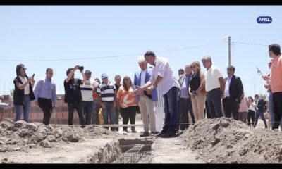 Claudio Poggi acompaña a las familias a visitar sus futuras viviendas en Santa Rosa del Conlara