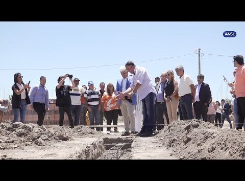 Claudio Poggi acompaña a las familias a visitar sus futuras viviendas en Santa Rosa del Conlara