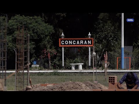 Claudio Poggi visita las futuras viviendas de Concarán junto a sus familias Claudio Poggi visita las futuras viviendas de Concarán junto a sus familias